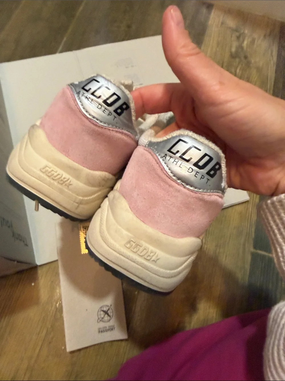 Golden Goose Pink and White Glitter Star Sneakers - Picture 4 of 10